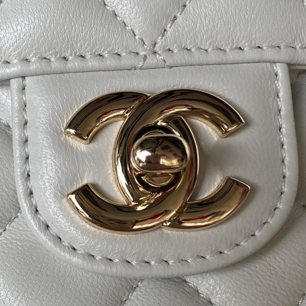CL FLAP BAG WITH TOP HANDLE-18CM [AS4101-04] CELINE CHANEL ACCESSORIES LOEWE SHOES LOUIS VUITTON DIRO YSL OTHER BRAND HANDBAGS BALENCIAGA BOTTEGA VENETA GOYARD HERMES BURBERRY VALENTINO GUCCI FENDI MIUMIU CHLOE PRADA BVLGARI SUITCASE NEW ARRIVAL 