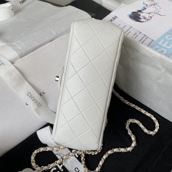 CL FLAP BAG WITH TOP HANDLE-18CM [AS4101-04] CELINE CHANEL ACCESSORIES LOEWE SHOES LOUIS VUITTON DIRO YSL OTHER BRAND HANDBAGS BALENCIAGA BOTTEGA VENETA GOYARD HERMES BURBERRY VALENTINO GUCCI FENDI MIUMIU CHLOE PRADA BVLGARI SUITCASE NEW ARRIVAL 