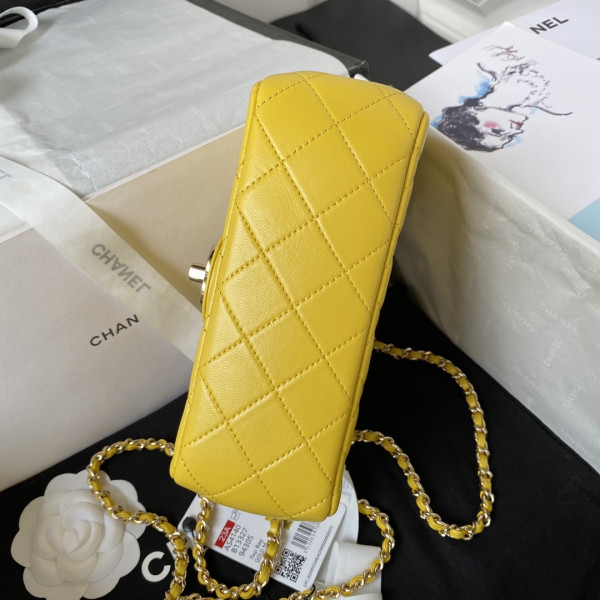 CL FLAP BAG WITH TOP HANDLE-18CM [AS4140-02] CELINE CHANEL ACCESSORIES LOEWE SHOES LOUIS VUITTON DIRO YSL OTHER BRAND HANDBAGS BALENCIAGA BOTTEGA VENETA GOYARD HERMES BURBERRY VALENTINO GUCCI FENDI MIUMIU CHLOE PRADA BVLGARI SUITCASE NEW ARRIVAL 
