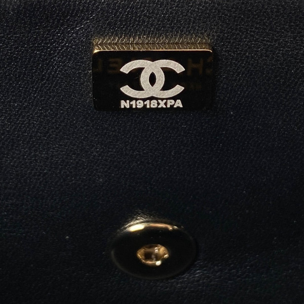 CL FLAP BAG WITH TOP HANDLE-21CM [AS4141-05] CELINE CHANEL ACCESSORIES LOEWE SHOES LOUIS VUITTON DIRO YSL OTHER BRAND HANDBAGS BALENCIAGA BOTTEGA VENETA GOYARD HERMES BURBERRY VALENTINO GUCCI FENDI MIUMIU CHLOE PRADA BVLGARI SUITCASE NEW ARRIVAL 