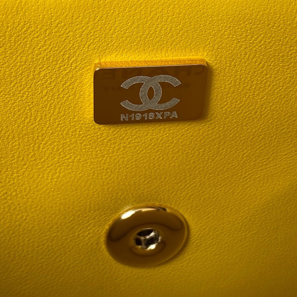 CL FLAP BAG WITH TOP HANDLE-21CM [AS4141-02] CELINE CHANEL ACCESSORIES LOEWE SHOES LOUIS VUITTON DIRO YSL OTHER BRAND HANDBAGS BALENCIAGA BOTTEGA VENETA GOYARD HERMES BURBERRY VALENTINO GUCCI FENDI MIUMIU CHLOE PRADA BVLGARI SUITCASE NEW ARRIVAL 