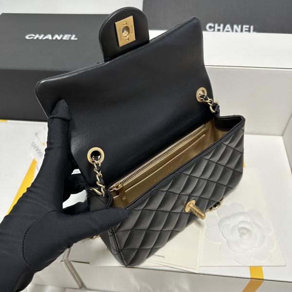 CL FLAP BAG -13X20X7CM [AS1787] CELINE CHANEL ACCESSORIES LOEWE SHOES LOUIS VUITTON DIRO YSL OTHER BRAND HANDBAGS BALENCIAGA BOTTEGA VENETA GOYARD HERMES BURBERRY VALENTINO GUCCI FENDI MIUMIU CHLOE PRADA BVLGARI SUITCASE NEW ARRIVAL 