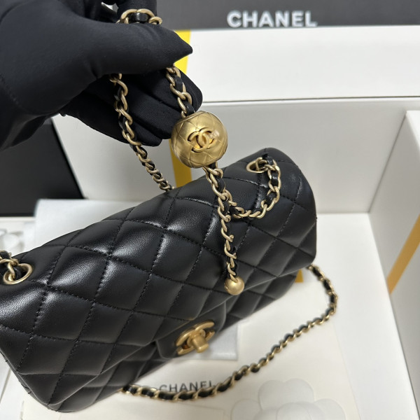 CL FLAP BAG -13X20X7CM [AS1787] CELINE CHANEL ACCESSORIES LOEWE SHOES LOUIS VUITTON DIRO YSL OTHER BRAND HANDBAGS BALENCIAGA BOTTEGA VENETA GOYARD HERMES BURBERRY VALENTINO GUCCI FENDI MIUMIU CHLOE PRADA BVLGARI SUITCASE NEW ARRIVAL 