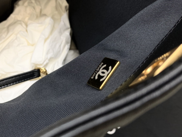 CL MAXI HOBO HANDBAG [C1TJ2-092656] CELINE CHANEL ACCESSORIES LOEWE SHOES LOUIS VUITTON DIRO YSL OTHER BRAND HANDBAGS BALENCIAGA BOTTEGA VENETA GOYARD HERMES BURBERRY VALENTINO GUCCI FENDI MIUMIU CHLOE PRADA BVLGARI SUITCASE NEW ARRIVAL 