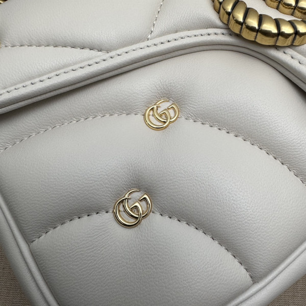 GUCCI GG Marmont SMALL shoulder bag [443497-03] CELINE CHANEL ACCESSORIES LOEWE SHOES LOUIS VUITTON DIRO YSL OTHER BRAND HANDBAGS BALENCIAGA BOTTEGA VENETA GOYARD HERMES BURBERRY VALENTINO GUCCI FENDI MIUMIU CHLOE PRADA BVLGARI SUITCASE NEW ARRIVAL 