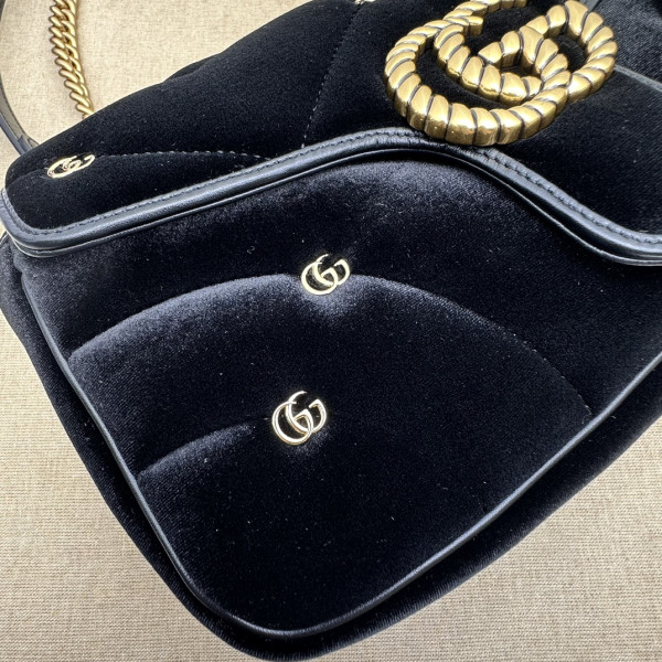 GUCCI GG Marmont SMALL shoulder bag [443497-01] CELINE CHANEL ACCESSORIES LOEWE SHOES LOUIS VUITTON DIRO YSL OTHER BRAND HANDBAGS BALENCIAGA BOTTEGA VENETA GOYARD HERMES BURBERRY VALENTINO GUCCI FENDI MIUMIU CHLOE PRADA BVLGARI SUITCASE NEW ARRIVAL 