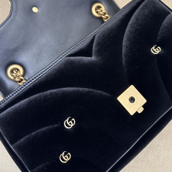 GUCCI GG Marmont SMALL shoulder bag [443497-01] CELINE CHANEL ACCESSORIES LOEWE SHOES LOUIS VUITTON DIRO YSL OTHER BRAND HANDBAGS BALENCIAGA BOTTEGA VENETA GOYARD HERMES BURBERRY VALENTINO GUCCI FENDI MIUMIU CHLOE PRADA BVLGARI SUITCASE NEW ARRIVAL 