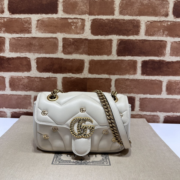 GUCCI GG Marmont mini shoulder bag [446744-23] CELINE CHANEL ACCESSORIES LOEWE SHOES LOUIS VUITTON DIRO YSL OTHER BRAND HANDBAGS BALENCIAGA BOTTEGA VENETA GOYARD HERMES BURBERRY VALENTINO GUCCI FENDI MIUMIU CHLOE PRADA BVLGARI SUITCASE NEW ARRIVAL 