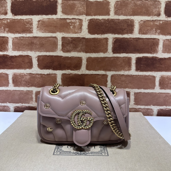 GUCCI GG Marmont mini shoulder bag [446744-22] CELINE CHANEL ACCESSORIES LOEWE SHOES LOUIS VUITTON DIRO YSL OTHER BRAND HANDBAGS BALENCIAGA BOTTEGA VENETA GOYARD HERMES BURBERRY VALENTINO GUCCI FENDI MIUMIU CHLOE PRADA BVLGARI SUITCASE NEW ARRIVAL 