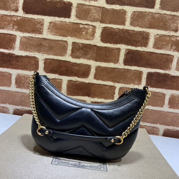 GUCCI GG Marmont half-moon-shaped small bag [777263-02] CELINE CHANEL ACCESSORIES LOEWE SHOES LOUIS VUITTON DIRO YSL OTHER BRAND HANDBAGS BALENCIAGA BOTTEGA VENETA GOYARD HERMES BURBERRY VALENTINO GUCCI FENDI MIUMIU CHLOE PRADA BVLGARI SUITCASE NEW ARRIVAL 
