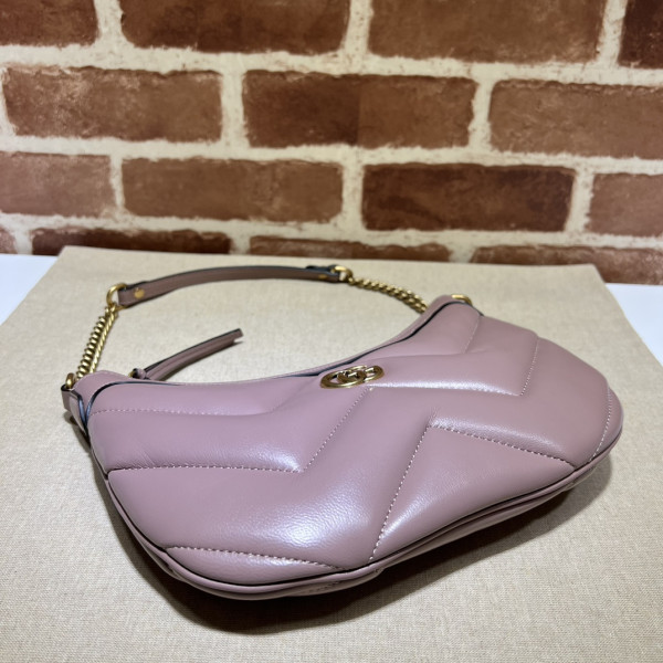 GUCCI GG Marmont half-moon-shaped small bag [777263-01] CELINE CHANEL ACCESSORIES LOEWE SHOES LOUIS VUITTON DIRO YSL OTHER BRAND HANDBAGS BALENCIAGA BOTTEGA VENETA GOYARD HERMES BURBERRY VALENTINO GUCCI FENDI MIUMIU CHLOE PRADA BVLGARI SUITCASE NEW ARRIVAL 