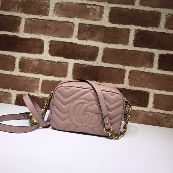 GUCCI GG Marmont mini shoulder bag [C1TIX-082047] CELINE CHANEL ACCESSORIES LOEWE SHOES LOUIS VUITTON DIRO YSL OTHER BRAND HANDBAGS BALENCIAGA BOTTEGA VENETA GOYARD HERMES BURBERRY VALENTINO GUCCI FENDI MIUMIU CHLOE PRADA BVLGARI SUITCASE NEW ARRIVAL 