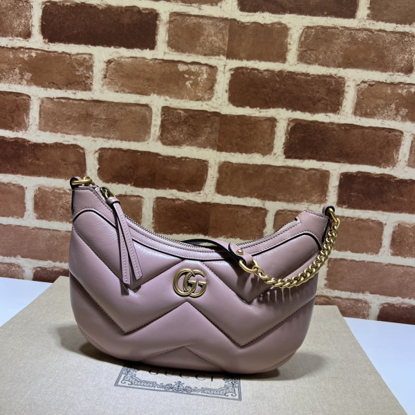 (image for) GUCCI GG Marmont half-moon-shaped small bag
