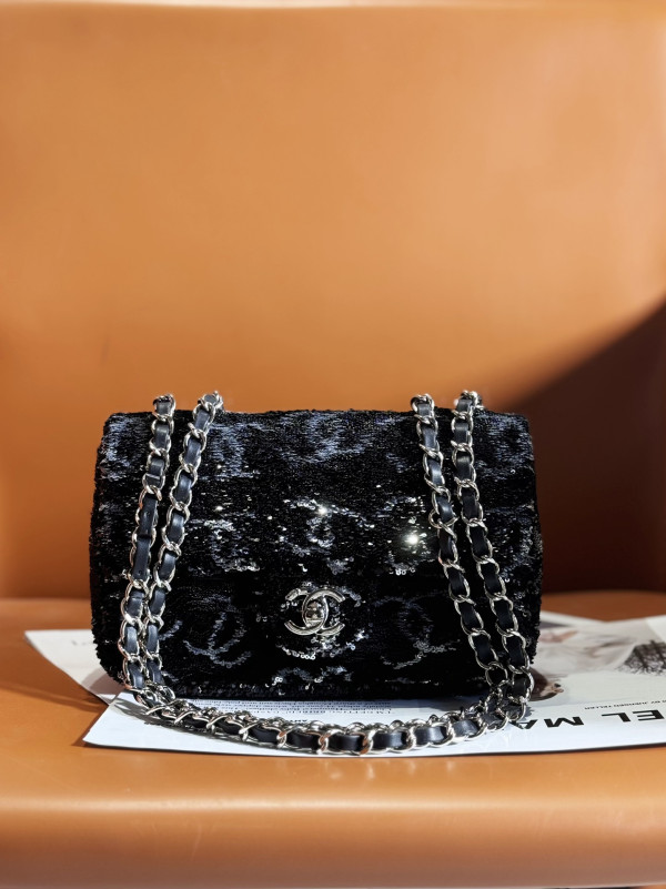(image for) CL FLAP BAG 20CM