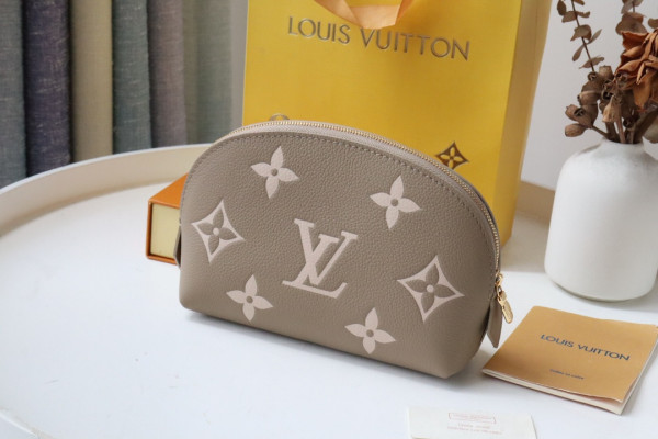 (image for) Louis Vuitton cosmetic pouch PM-19*12*6CM