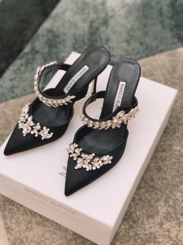 (image for) MANOLO BLAHNNIK SANDALS