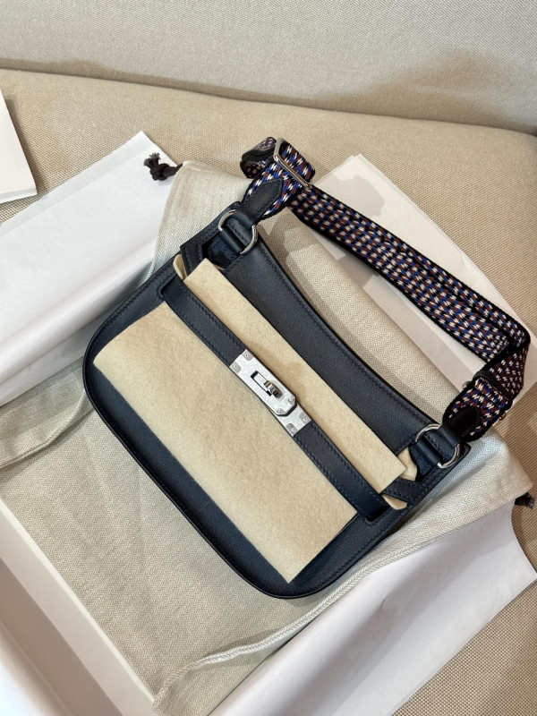 (image for) Hermes Jypsiere Mini Bag in Swift Leather Gris Meyer