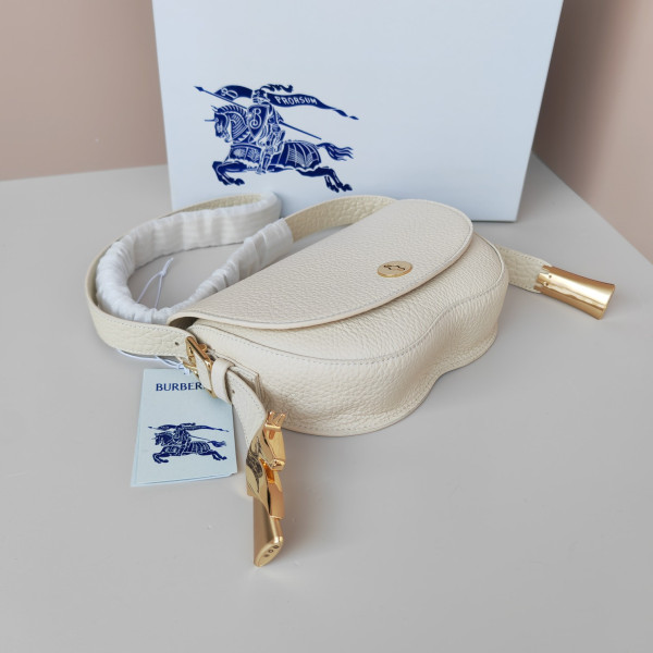 (image for) BURBERRY Chess Satchel