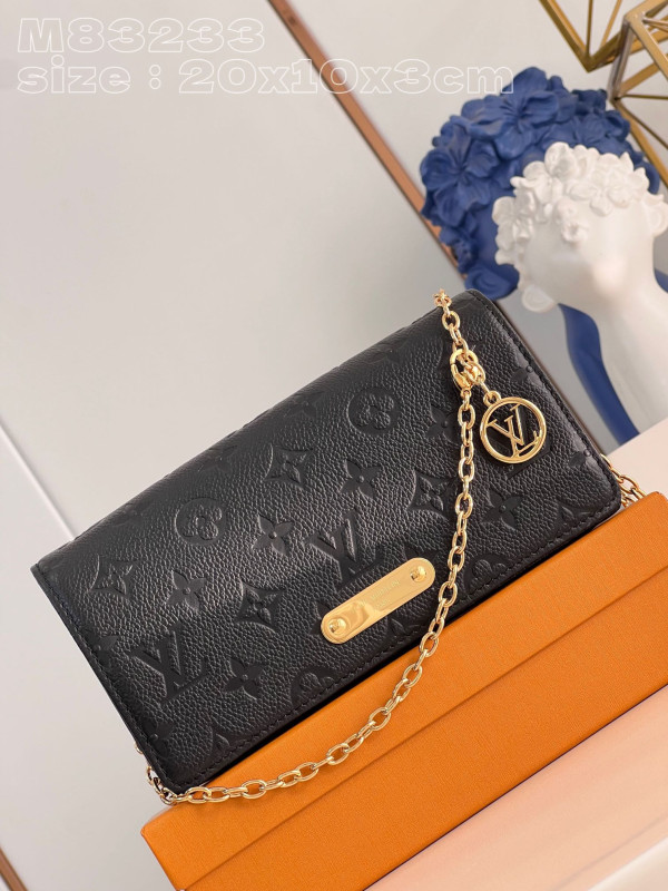 (image for) LOUIS VUITTON Wallet On Chain Lily