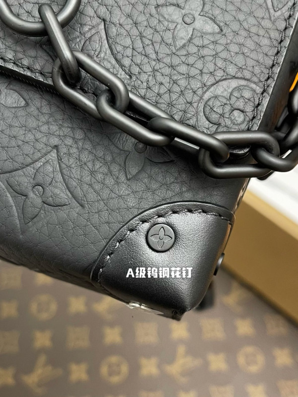 LOUIS VUITTON Steamer Wearable Wallet-18*11*6.5CM [M81746] CELINE CHANEL ACCESSORIES LOEWE SHOES LOUIS VUITTON DIRO YSL OTHER BRAND HANDBAGS BALENCIAGA BOTTEGA VENETA GOYARD HERMES BURBERRY VALENTINO GUCCI FENDI MIUMIU CHLOE PRADA BVLGARI SUITCASE NEW ARRIVAL 