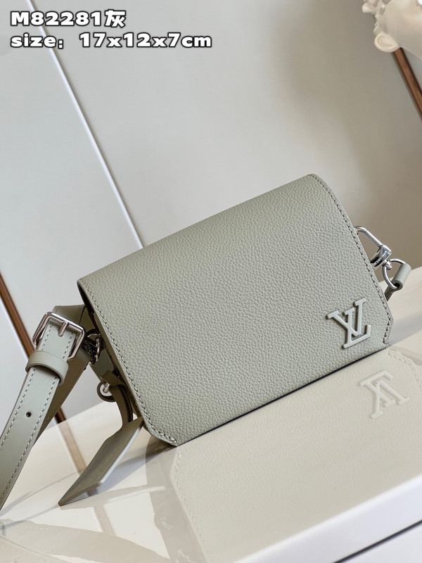 LOUIS VUITTON Fastline Wearable Wallet [M82281] CELINE CHANEL ACCESSORIES LOEWE SHOES LOUIS VUITTON DIRO YSL OTHER BRAND HANDBAGS BALENCIAGA BOTTEGA VENETA GOYARD HERMES BURBERRY VALENTINO GUCCI FENDI MIUMIU CHLOE PRADA BVLGARI SUITCASE NEW ARRIVAL 