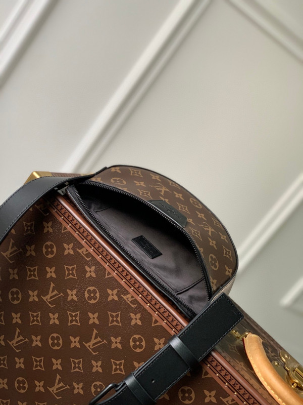 LOUIS VUITTON Moon Crossbody [M23835-1] CELINE CHANEL ACCESSORIES LOEWE SHOES LOUIS VUITTON DIRO YSL OTHER BRAND HANDBAGS BALENCIAGA BOTTEGA VENETA GOYARD HERMES BURBERRY VALENTINO GUCCI FENDI MIUMIU CHLOE PRADA BVLGARI SUITCASE NEW ARRIVAL 