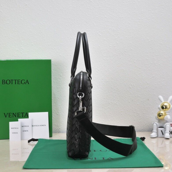 Bottega Veneta Slim Intrecciato Briefcase [778081V3R518803] CELINE CHANEL ACCESSORIES LOEWE SHOES LOUIS VUITTON DIRO YSL OTHER BRAND HANDBAGS BALENCIAGA BOTTEGA VENETA GOYARD HERMES BURBERRY VALENTINO GUCCI FENDI MIUMIU CHLOE PRADA BVLGARI SUITCASE NEW ARRIVAL 