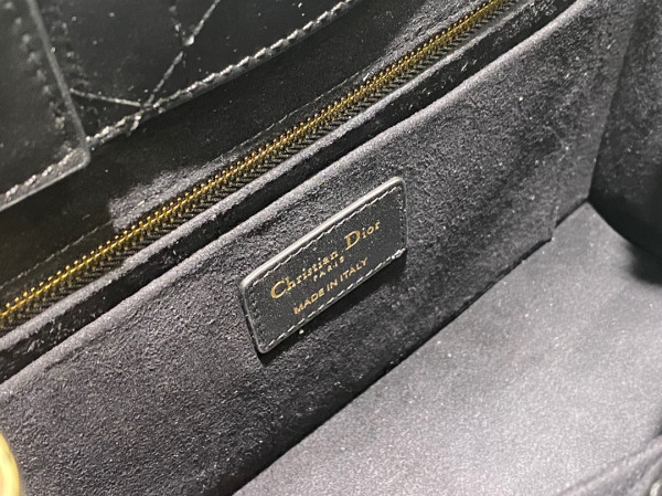 SMALL DIRO BOOK TOTE-26.5*21*14CM [C1TDC-023736] CELINE CHANEL ACCESSORIES LOEWE SHOES LOUIS VUITTON DIRO YSL OTHER BRAND HANDBAGS BALENCIAGA BOTTEGA VENETA GOYARD HERMES BURBERRY VALENTINO GUCCI FENDI MIUMIU CHLOE PRADA BVLGARI SUITCASE NEW ARRIVAL 