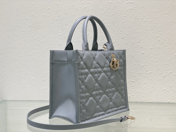 SMALL DIRO BOOK TOTE-26.5*21*14CM [M1325OWHP_M900] CELINE CHANEL ACCESSORIES LOEWE SHOES LOUIS VUITTON DIRO YSL OTHER BRAND HANDBAGS BALENCIAGA BOTTEGA VENETA GOYARD HERMES BURBERRY VALENTINO GUCCI FENDI MIUMIU CHLOE PRADA BVLGARI SUITCASE NEW ARRIVAL 