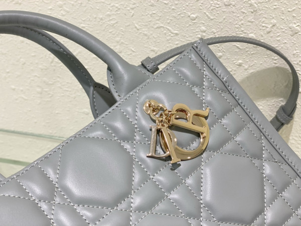 SMALL DIRO BOOK TOTE-26.5*21*14CM [M1325OWHP_M900] CELINE CHANEL ACCESSORIES LOEWE SHOES LOUIS VUITTON DIRO YSL OTHER BRAND HANDBAGS BALENCIAGA BOTTEGA VENETA GOYARD HERMES BURBERRY VALENTINO GUCCI FENDI MIUMIU CHLOE PRADA BVLGARI SUITCASE NEW ARRIVAL 