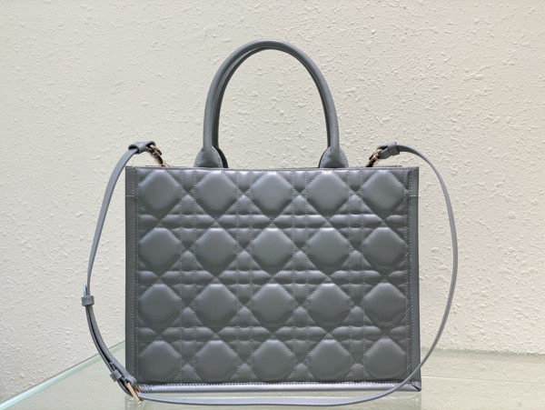 MEDIUM DIRO BOOK TOTE-36*18*28CM [C1TDC-023232] CELINE CHANEL ACCESSORIES LOEWE SHOES LOUIS VUITTON DIRO YSL OTHER BRAND HANDBAGS BALENCIAGA BOTTEGA VENETA GOYARD HERMES BURBERRY VALENTINO GUCCI FENDI MIUMIU CHLOE PRADA BVLGARI SUITCASE NEW ARRIVAL 