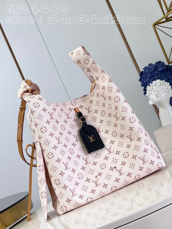 LOUIS VUITTON Atlantis GM [M24409] CELINE CHANEL ACCESSORIES LOEWE SHOES LOUIS VUITTON DIRO YSL OTHER BRAND HANDBAGS BALENCIAGA BOTTEGA VENETA GOYARD HERMES BURBERRY VALENTINO GUCCI FENDI MIUMIU CHLOE PRADA BVLGARI SUITCASE NEW ARRIVAL 