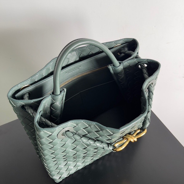 BOTTEGA VENETA MEDIUM ANDIAMO [C1TD8-025607] CELINE CHANEL ACCESSORIES LOEWE SHOES LOUIS VUITTON DIRO YSL OTHER BRAND HANDBAGS BALENCIAGA BOTTEGA VENETA GOYARD HERMES BURBERRY VALENTINO GUCCI FENDI MIUMIU CHLOE PRADA BVLGARI SUITCASE NEW ARRIVAL 