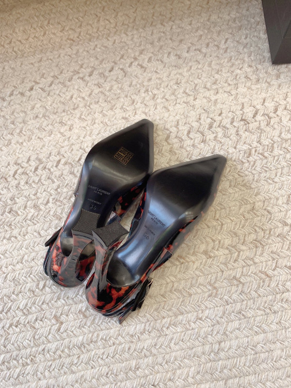 YSL PUMPS [C1TD5-092009] CELINE CHANEL ACCESSORIES LOEWE SHOES LOUIS VUITTON DIRO YSL OTHER BRAND HANDBAGS BALENCIAGA BOTTEGA VENETA GOYARD HERMES BURBERRY VALENTINO GUCCI FENDI MIUMIU CHLOE PRADA BVLGARI SUITCASE NEW ARRIVAL 