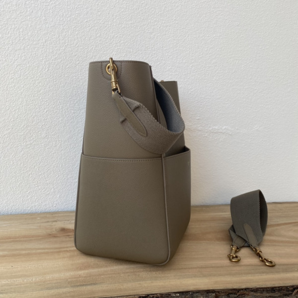 CELIN* SANGLE BUCKET [C1TD5-063558] CELINE CHANEL ACCESSORIES LOEWE SHOES LOUIS VUITTON DIRO YSL OTHER BRAND HANDBAGS BALENCIAGA BOTTEGA VENETA GOYARD HERMES BURBERRY VALENTINO GUCCI FENDI MIUMIU CHLOE PRADA BVLGARI SUITCASE NEW ARRIVAL 