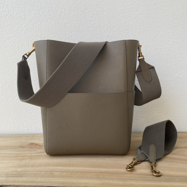 CELIN* SANGLE BUCKET [C1TD5-063558] CELINE CHANEL ACCESSORIES LOEWE SHOES LOUIS VUITTON DIRO YSL OTHER BRAND HANDBAGS BALENCIAGA BOTTEGA VENETA GOYARD HERMES BURBERRY VALENTINO GUCCI FENDI MIUMIU CHLOE PRADA BVLGARI SUITCASE NEW ARRIVAL 