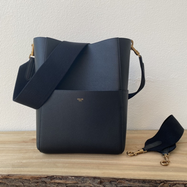CELIN* SANGLE BUCKET [C1TD5-063158] CELINE CHANEL ACCESSORIES LOEWE SHOES LOUIS VUITTON DIRO YSL OTHER BRAND HANDBAGS BALENCIAGA BOTTEGA VENETA GOYARD HERMES BURBERRY VALENTINO GUCCI FENDI MIUMIU CHLOE PRADA BVLGARI SUITCASE NEW ARRIVAL 