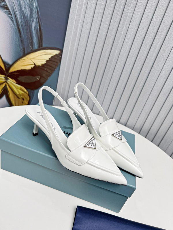 PRADA PATENT LEATHER SLINGBACKS [C1TD3-025557] CELINE CHANEL ACCESSORIES LOEWE SHOES LOUIS VUITTON DIRO YSL OTHER BRAND HANDBAGS BALENCIAGA BOTTEGA VENETA GOYARD HERMES BURBERRY VALENTINO GUCCI FENDI MIUMIU CHLOE PRADA BVLGARI SUITCASE NEW ARRIVAL 