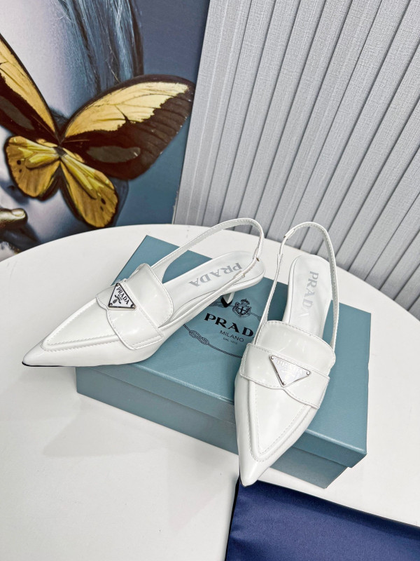 PRADA PATENT LEATHER SLINGBACKS [C1TD3-025557] CELINE CHANEL ACCESSORIES LOEWE SHOES LOUIS VUITTON DIRO YSL OTHER BRAND HANDBAGS BALENCIAGA BOTTEGA VENETA GOYARD HERMES BURBERRY VALENTINO GUCCI FENDI MIUMIU CHLOE PRADA BVLGARI SUITCASE NEW ARRIVAL 