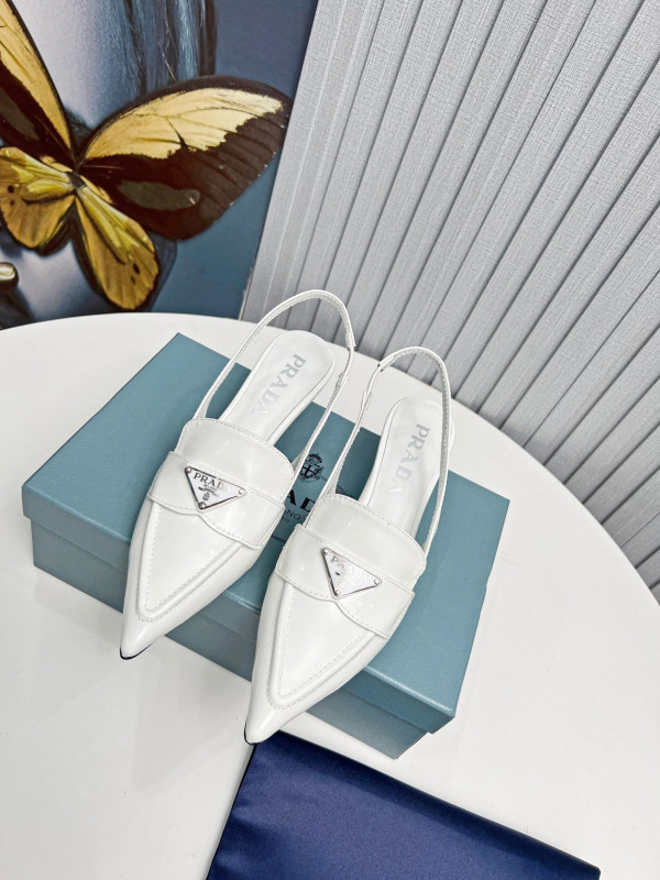 PRADA PATENT LEATHER SLINGBACKS [C1TD3-025557] CELINE CHANEL ACCESSORIES LOEWE SHOES LOUIS VUITTON DIRO YSL OTHER BRAND HANDBAGS BALENCIAGA BOTTEGA VENETA GOYARD HERMES BURBERRY VALENTINO GUCCI FENDI MIUMIU CHLOE PRADA BVLGARI SUITCASE NEW ARRIVAL 