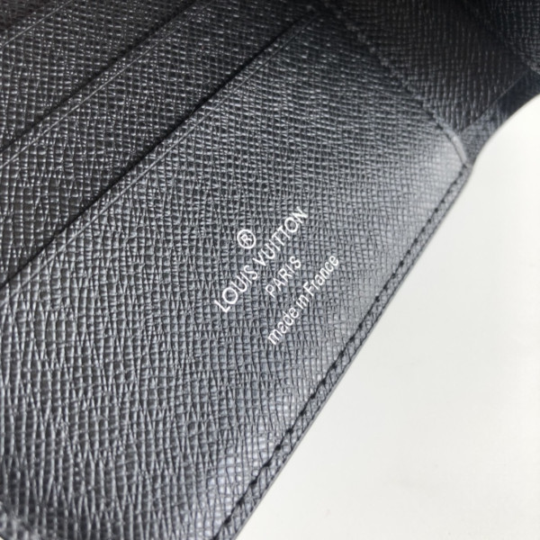 LOUIS VUITTON MULTIPLE WALLET [M30295] CELINE CHANEL ACCESSORIES LOEWE SHOES LOUIS VUITTON DIRO YSL OTHER BRAND HANDBAGS BALENCIAGA BOTTEGA VENETA GOYARD HERMES BURBERRY VALENTINO GUCCI FENDI MIUMIU CHLOE PRADA BVLGARI SUITCASE NEW ARRIVAL 
