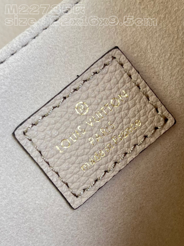 LOUIS VUITTON OXFORD [M22735-3] CELINE CHANEL ACCESSORIES LOEWE SHOES LOUIS VUITTON DIRO YSL OTHER BRAND HANDBAGS BALENCIAGA BOTTEGA VENETA GOYARD HERMES BURBERRY VALENTINO GUCCI FENDI MIUMIU CHLOE PRADA BVLGARI SUITCASE NEW ARRIVAL 