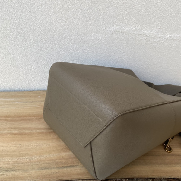 (image for) CELIN* SANGLE BUCKET