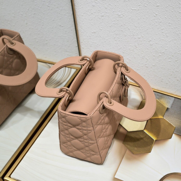 LADY DIRO SMALL-20-16.5-8CM [C1MIB-091458] CELINE CHANEL ACCESSORIES LOEWE SHOES LOUIS VUITTON DIRO YSL OTHER BRAND HANDBAGS BALENCIAGA BOTTEGA VENETA GOYARD HERMES BURBERRY VALENTINO GUCCI FENDI MIUMIU CHLOE PRADA BVLGARI SUITCASE NEW ARRIVAL 