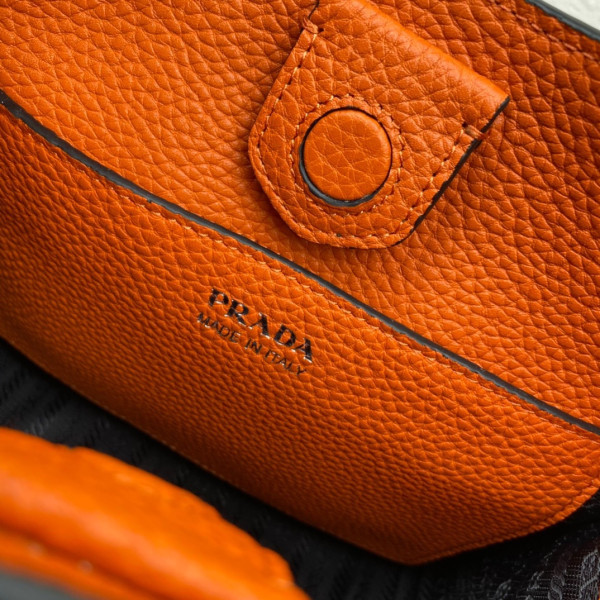 PRADA Leather mini shoulder bag [1bh191-7] CELINE CHANEL ACCESSORIES LOEWE SHOES LOUIS VUITTON DIRO YSL OTHER BRAND HANDBAGS BALENCIAGA BOTTEGA VENETA GOYARD HERMES BURBERRY VALENTINO GUCCI FENDI MIUMIU CHLOE PRADA BVLGARI SUITCASE NEW ARRIVAL 