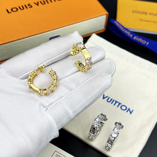 LOUIS VUITTON EARRINGS [C1MI6-033631] CELINE CHANEL ACCESSORIES LOEWE SHOES LOUIS VUITTON DIRO YSL OTHER BRAND HANDBAGS BALENCIAGA BOTTEGA VENETA GOYARD HERMES BURBERRY VALENTINO GUCCI FENDI MIUMIU CHLOE PRADA BVLGARI SUITCASE NEW ARRIVAL 