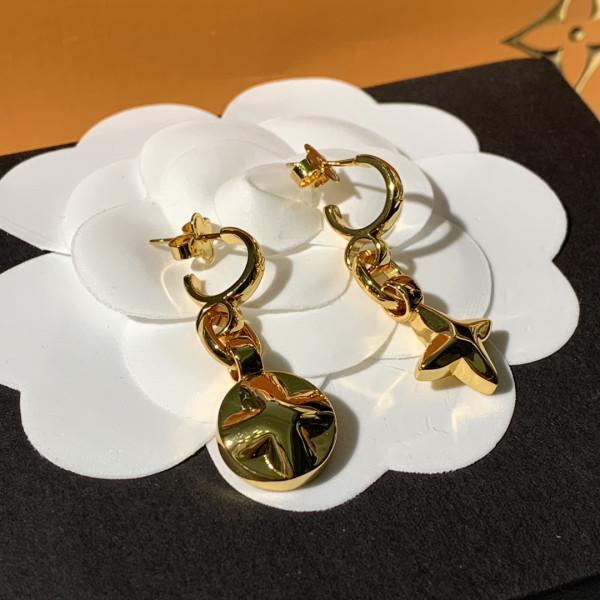 LOUIS VUITTON EARRINGS [C1MI6-032853] CELINE CHANEL ACCESSORIES LOEWE SHOES LOUIS VUITTON DIRO YSL OTHER BRAND HANDBAGS BALENCIAGA BOTTEGA VENETA GOYARD HERMES BURBERRY VALENTINO GUCCI FENDI MIUMIU CHLOE PRADA BVLGARI SUITCASE NEW ARRIVAL 