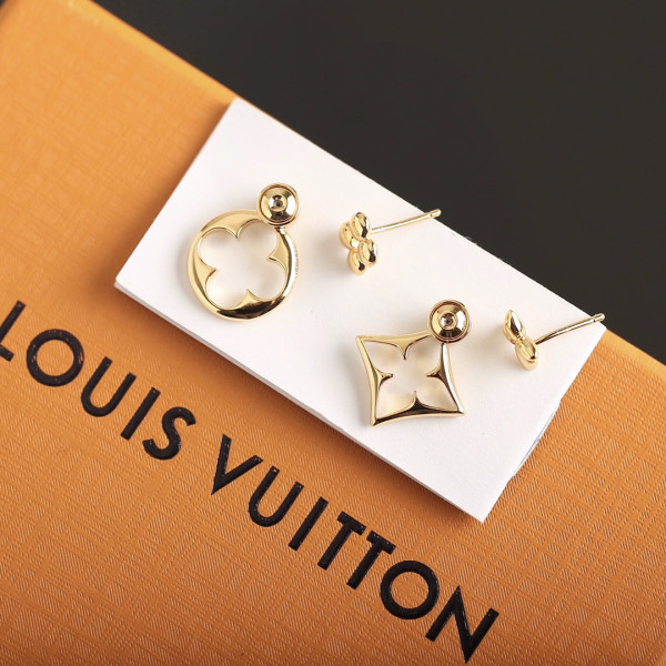 LOUIS VUITTON EARRINGS [C1MI6-032435] CELINE CHANEL ACCESSORIES LOEWE SHOES LOUIS VUITTON DIRO YSL OTHER BRAND HANDBAGS BALENCIAGA BOTTEGA VENETA GOYARD HERMES BURBERRY VALENTINO GUCCI FENDI MIUMIU CHLOE PRADA BVLGARI SUITCASE NEW ARRIVAL 