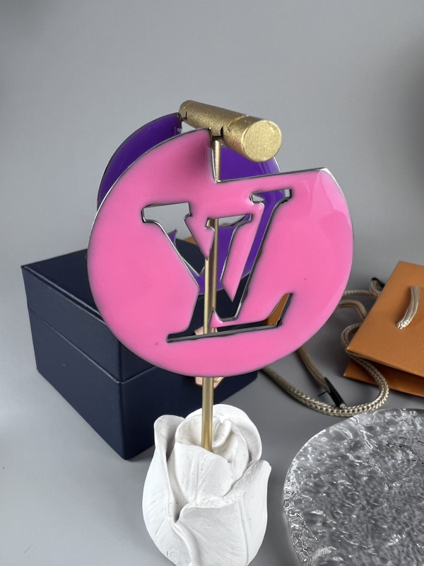 LOUIS VUITTON EARRINGS [C1MI6-031726] CELINE CHANEL ACCESSORIES LOEWE SHOES LOUIS VUITTON DIRO YSL OTHER BRAND HANDBAGS BALENCIAGA BOTTEGA VENETA GOYARD HERMES BURBERRY VALENTINO GUCCI FENDI MIUMIU CHLOE PRADA BVLGARI SUITCASE NEW ARRIVAL 