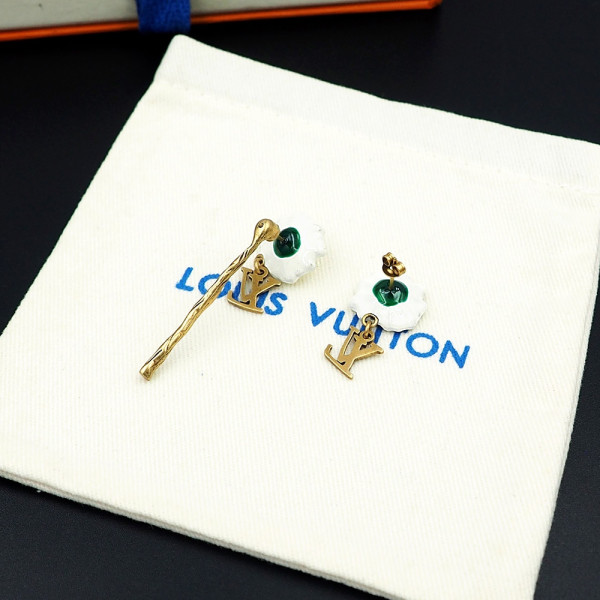 LOUIS VUITTON EARRINGS [MP2637] CELINE CHANEL ACCESSORIES LOEWE SHOES LOUIS VUITTON DIRO YSL OTHER BRAND HANDBAGS BALENCIAGA BOTTEGA VENETA GOYARD HERMES BURBERRY VALENTINO GUCCI FENDI MIUMIU CHLOE PRADA BVLGARI SUITCASE NEW ARRIVAL 